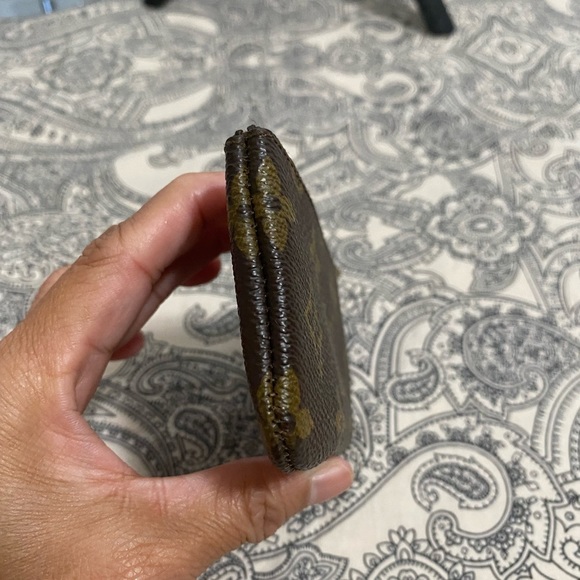 LV Key Cless Monogram - Picture 7 of 16